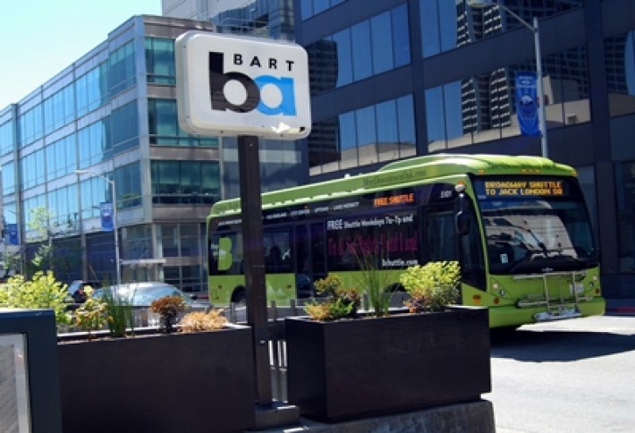 OAKLAND CBDs BART Planterbox FreeB Banner