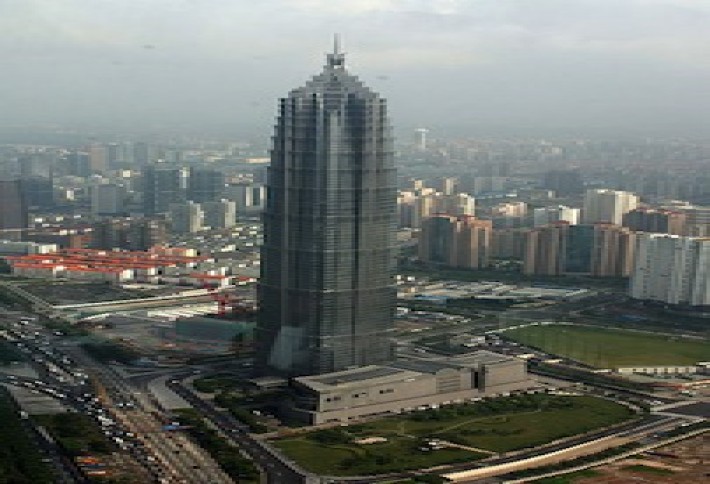 346px-Jin_Mao_Tower_from_Shanghai_tower